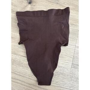 SKIMS Seamless Sculpt High Waisted Thong Brown Large NWT